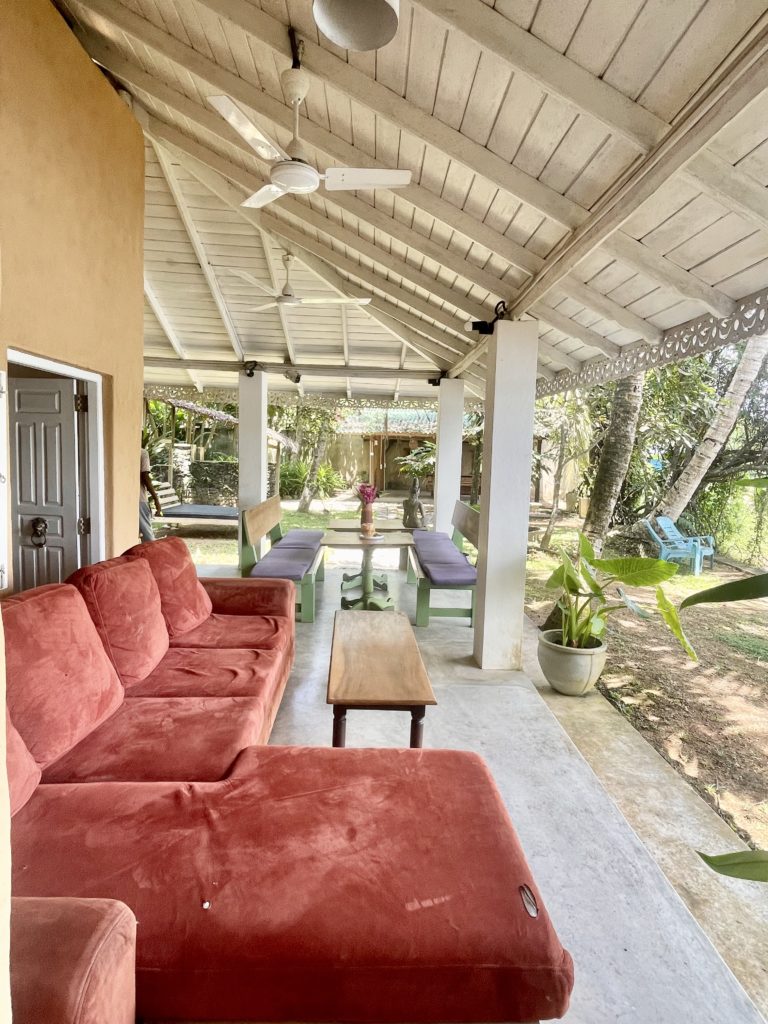 40770FF3-869A-4C46-832B-FCED1B835F95