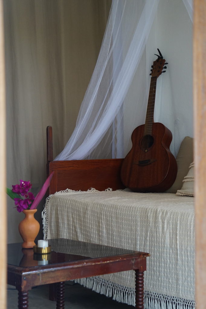 IMG_9893 Lake loft curtained room 3 la maison veda